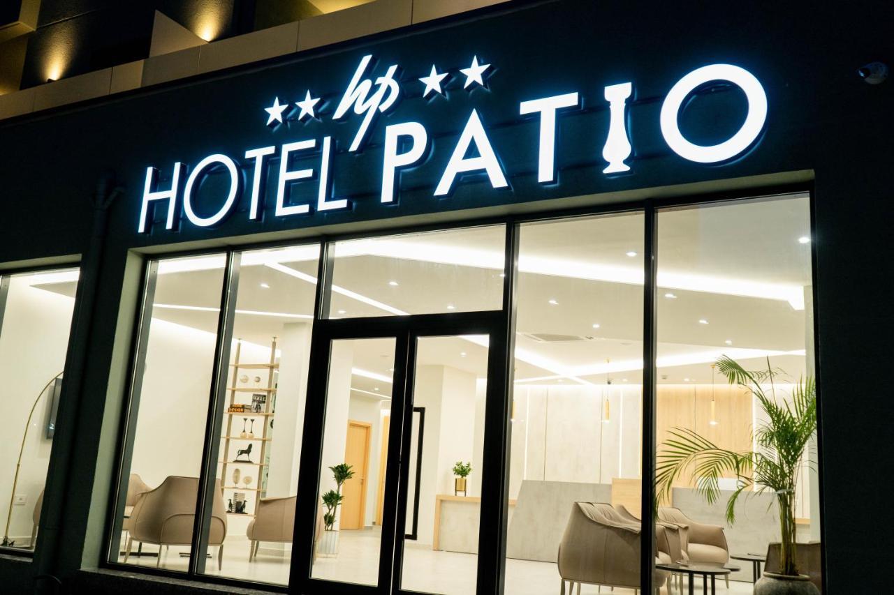 Hotel Patio Vlorë Екстериор снимка